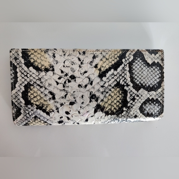 Depeche Mode Women's Snakeskin metallic wallet with link satin lining Elegant - Picture 5 of 5